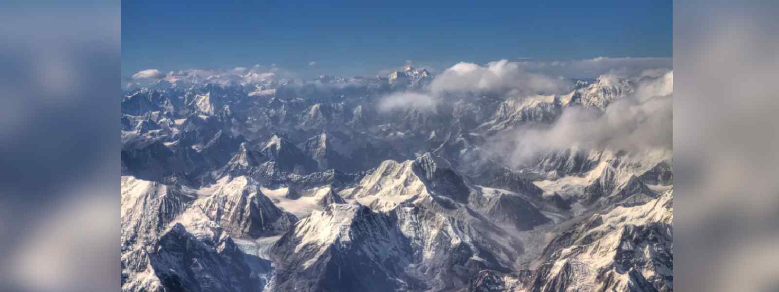 නේපාලයේ හිම කඳු නාය යෑමකින් තුන්දෙනෙකු මරුට